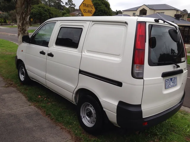 White Mercedes Vito van after treatment